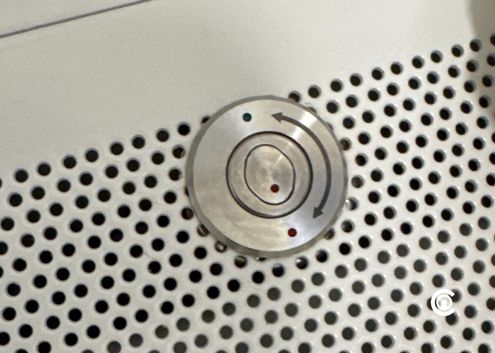 three-point contact locks